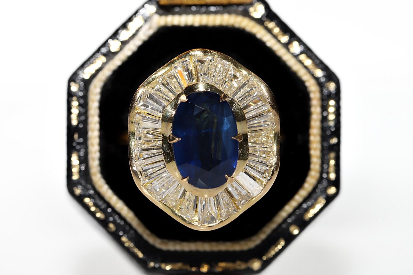 Vintage Circa 1970er Jahre Cluster-Ring mit natürlichem Diamanten im Baguetteschliff und Saphiren im Zustand „Gut“ in Fatih/İstanbul, 34