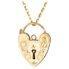 Vintage Circa 1970s Patterned Heart Shaped Padlock & Chain 9 Carat Yellow Gold