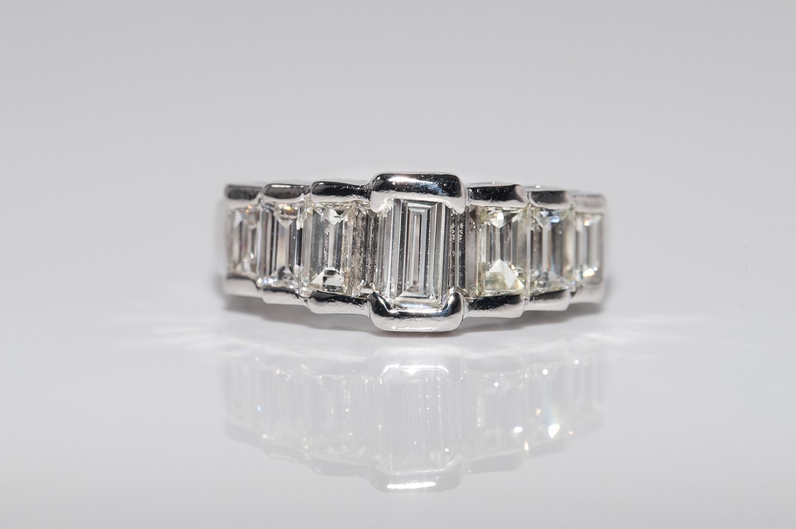Vintage CIRCA 1970er Platin Natürlicher Baguetteschliff Diamant Dekorierter Bandring im Zustand „Gut“ im Angebot in Fatih/İstanbul, 34