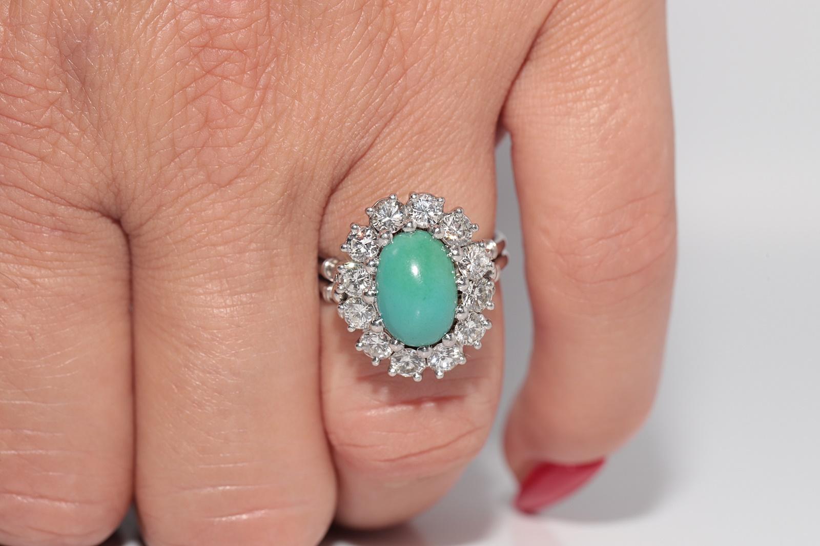 Vintage Circa 1970er Jahre Platin Natürlicher Diamant und Türkis Dekorierter Ring im Angebot 8