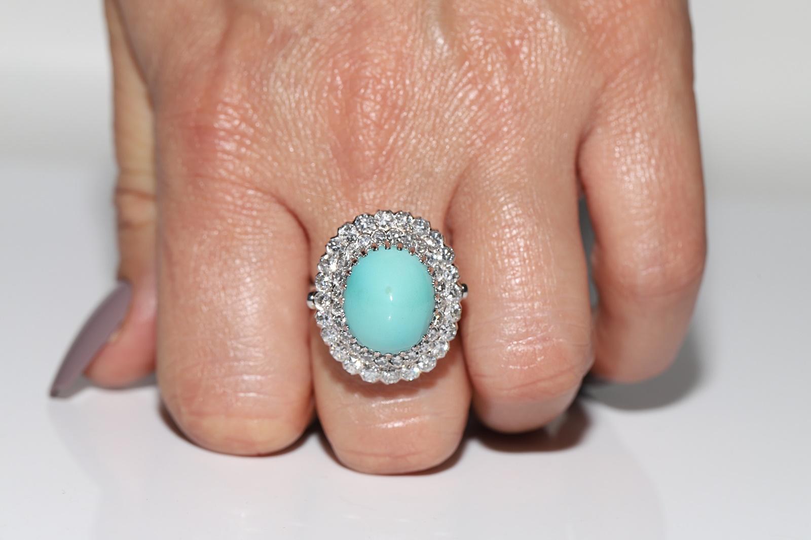 Retro Vintage Circa 1970s Platinum Natural Diamond And Turquoise Decorated Ring