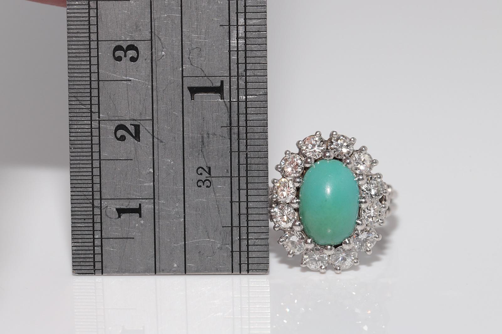 Vintage Circa 1970er Jahre Platin Natürlicher Diamant und Türkis Dekorierter Ring im Angebot 1