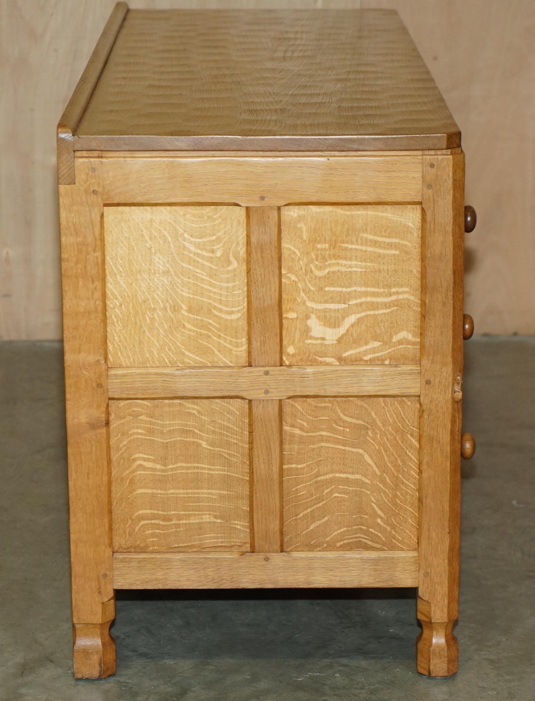 VINTAGE CIRCA 1970 ROBERT MOUSEMAN THOMPSON ENGLISH PEDESTAL DESK ADAZED TOP in vendita 4