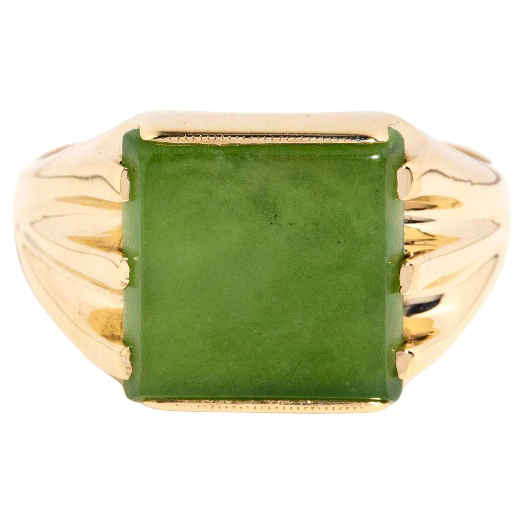 Vintage Circa 1970s Square Nephrite Jade 9 Carat Yellow Gold Grooved Ring