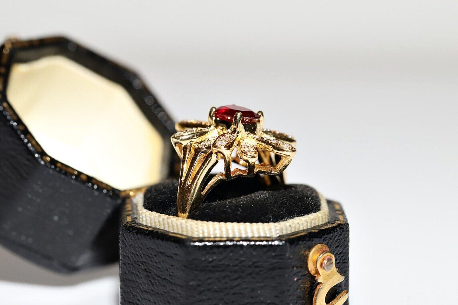 Vintage Navette-Ring, Vintage, um 1980, 18 Karat Gold, natürlicher Diamant und Rubin, dekoriert, Vintage (Retro) im Angebot