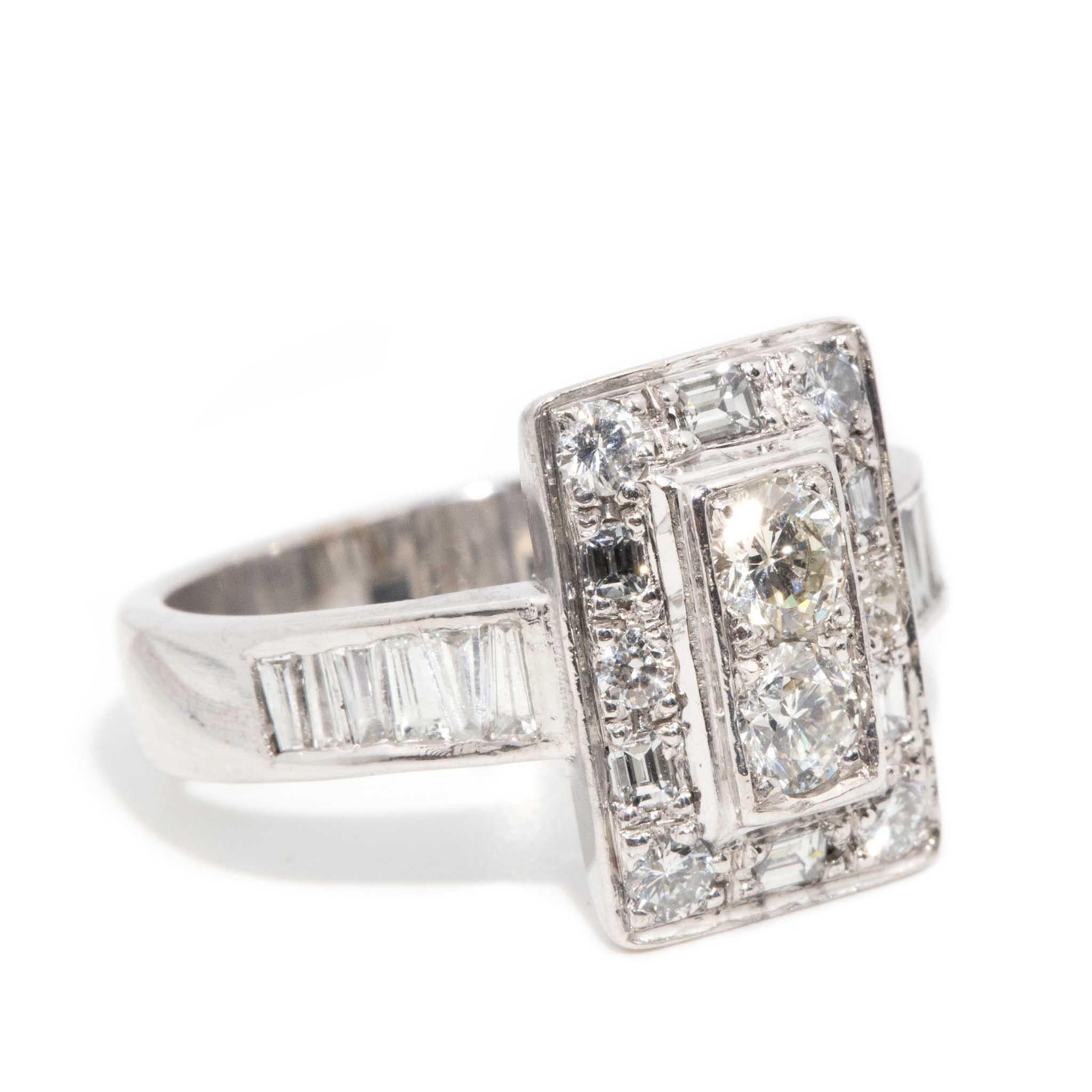 Vintage Circa 1980er Jahre 0,80 Karat Diamantring 18 Karat Weißgold im Zustand „Gut“ im Angebot in Hamilton, AU