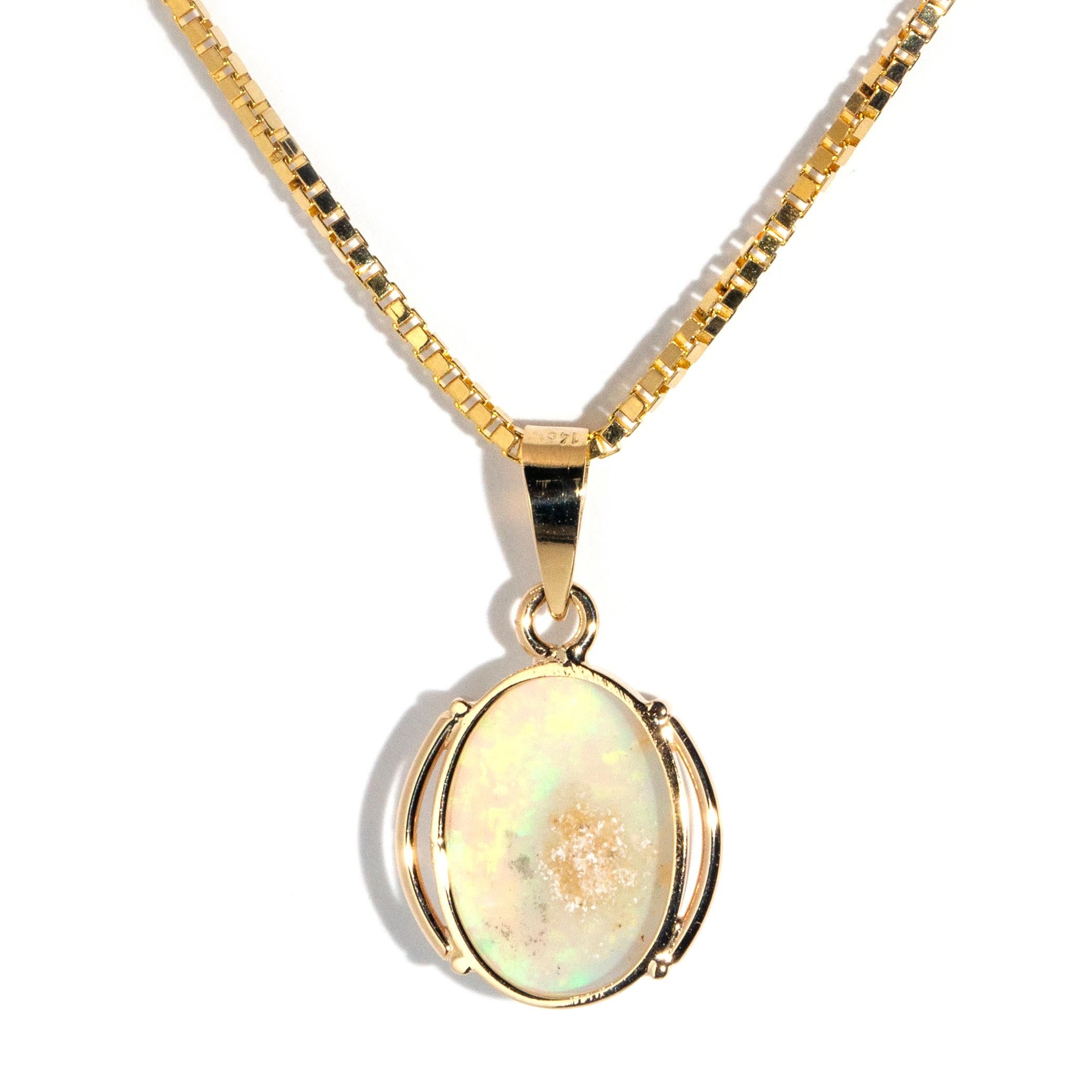 Vintage circa 1980s 14 Carat Yellow Gold Oval Crystal Opal Pendant & Fine Chain 3