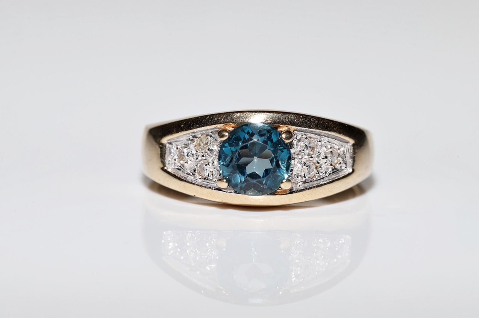 Women's Vintage Circa 1980s 14k Gold Natural Diamond And Blue Topaz Decorated Ring For Sale