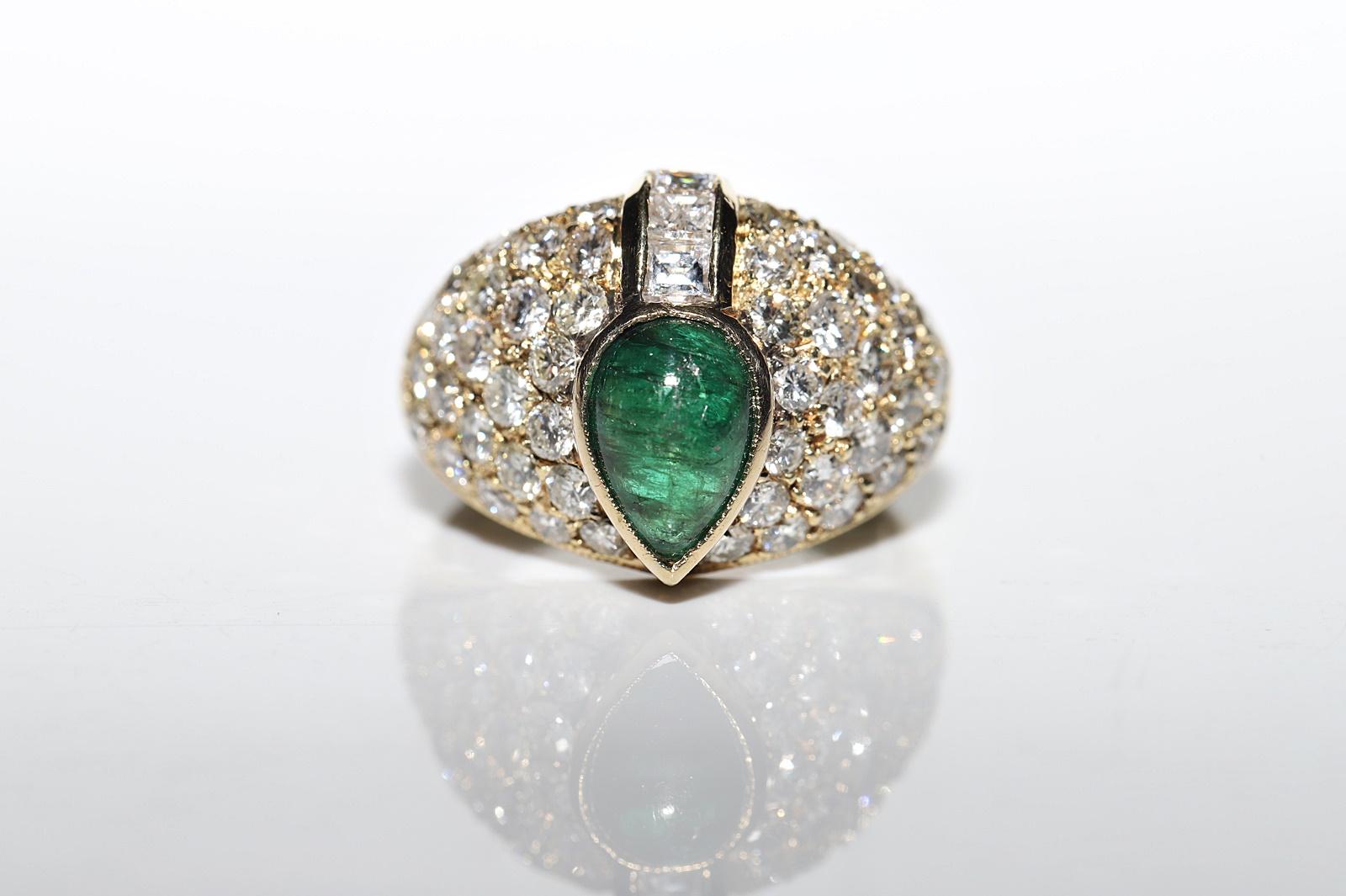 In very good condition.
Total weight is 6.7 grams.
Totally is diamond 2 ct.
The diamond is has F-G color and vvs-vs clarity.
Totally emerald 1.40 ct.
Ring size is US 5.5 
We can make any size.
There are small scratches and small cracks on the