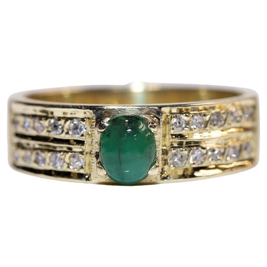 Vintage Circa 1980s 14k Gold Natural Diamond And Cabochon Emerald Ring 