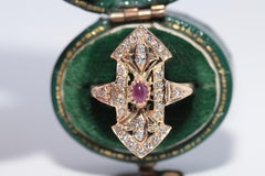 Vintage Circa 1980s 14k Gold Natural Diamond And Cabochon Ruby Navette Ring