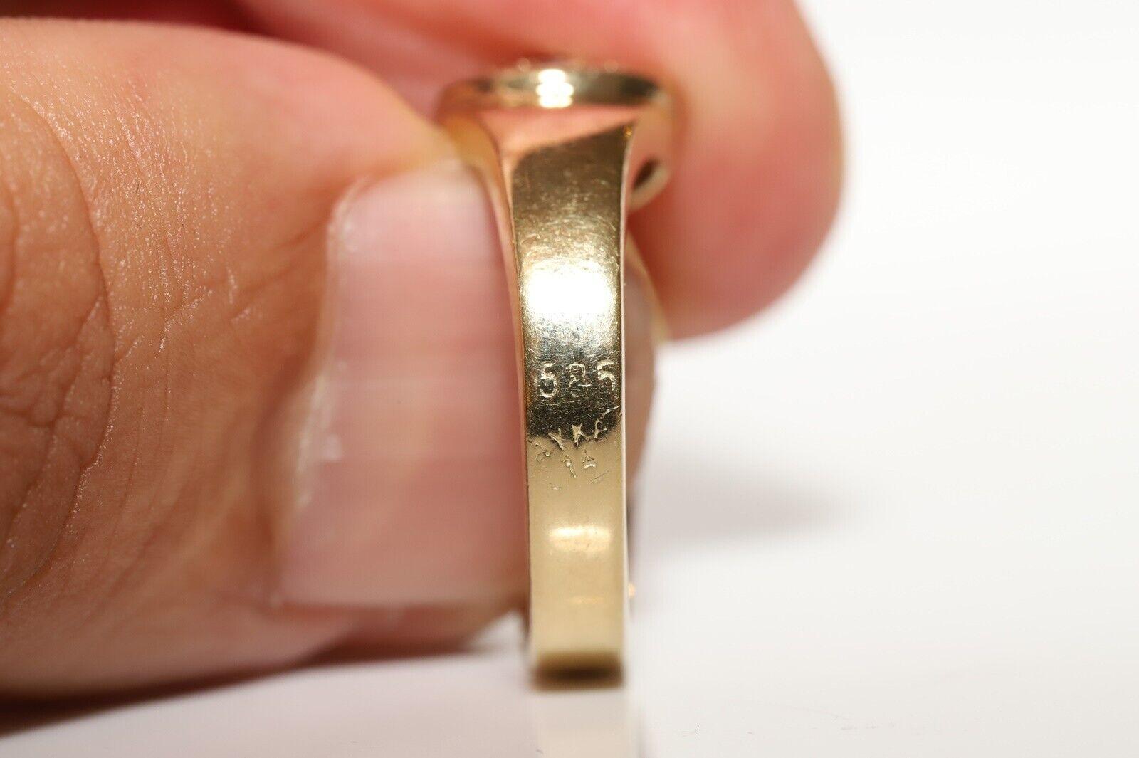 Brilliant Cut Vintage Circa 1980s 14k Gold Natural Diamond And Cabochon Ruby Ring For Sale