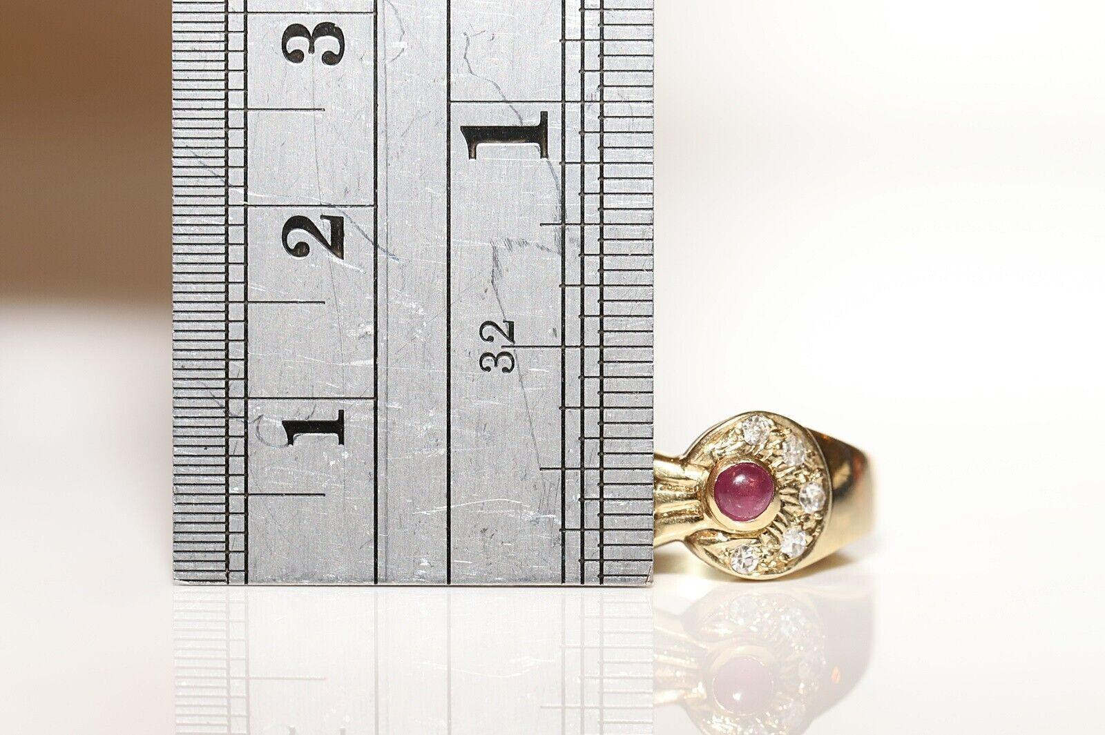 Vintage Circa 1980s 14k Gold Natural Diamond And Cabochon Ruby Ring For Sale 1
