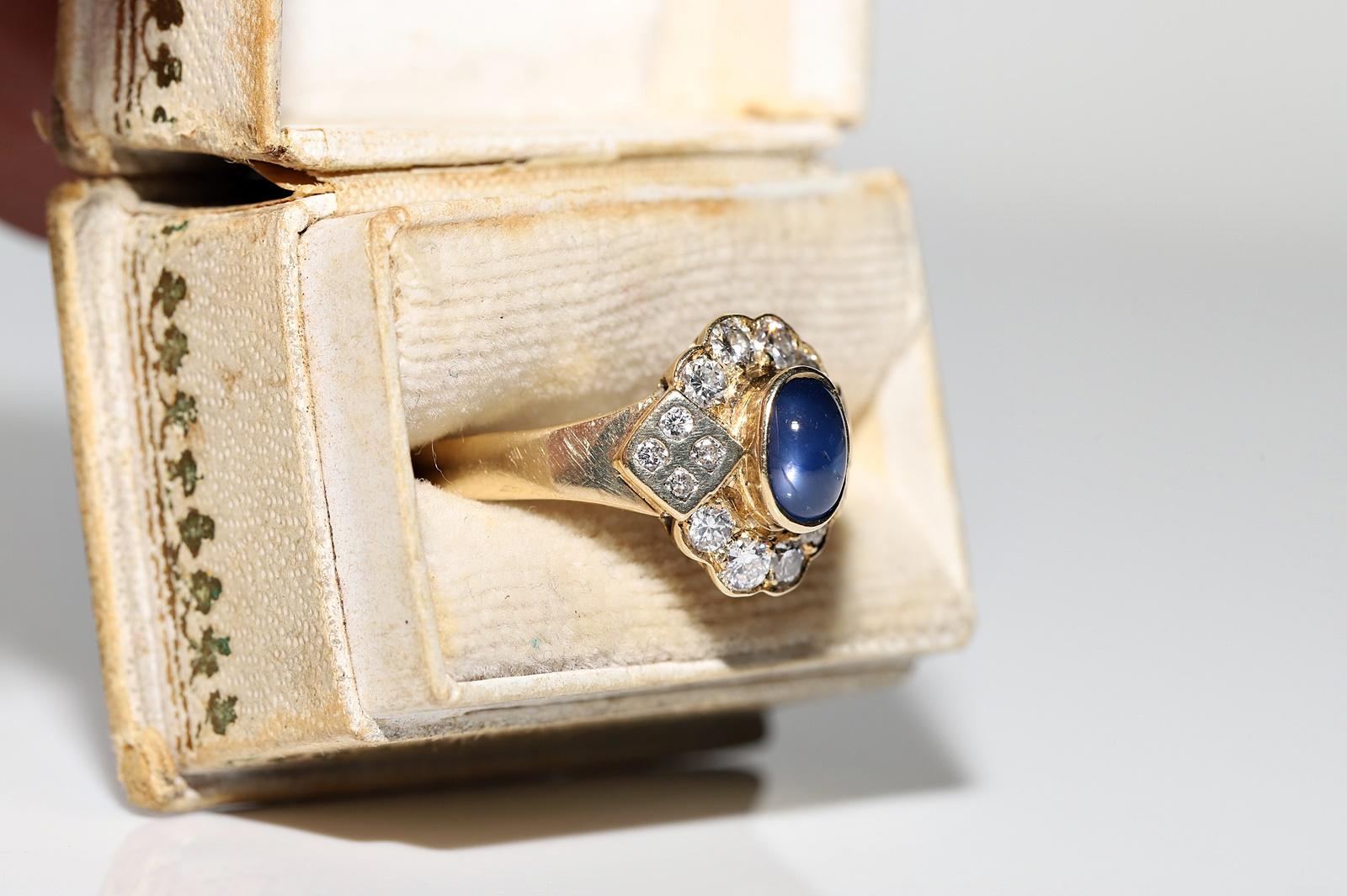 Retro Vintage Circa 1980s 14k Gold Natural Diamond And Cabochon Sapphire  Ring For Sale