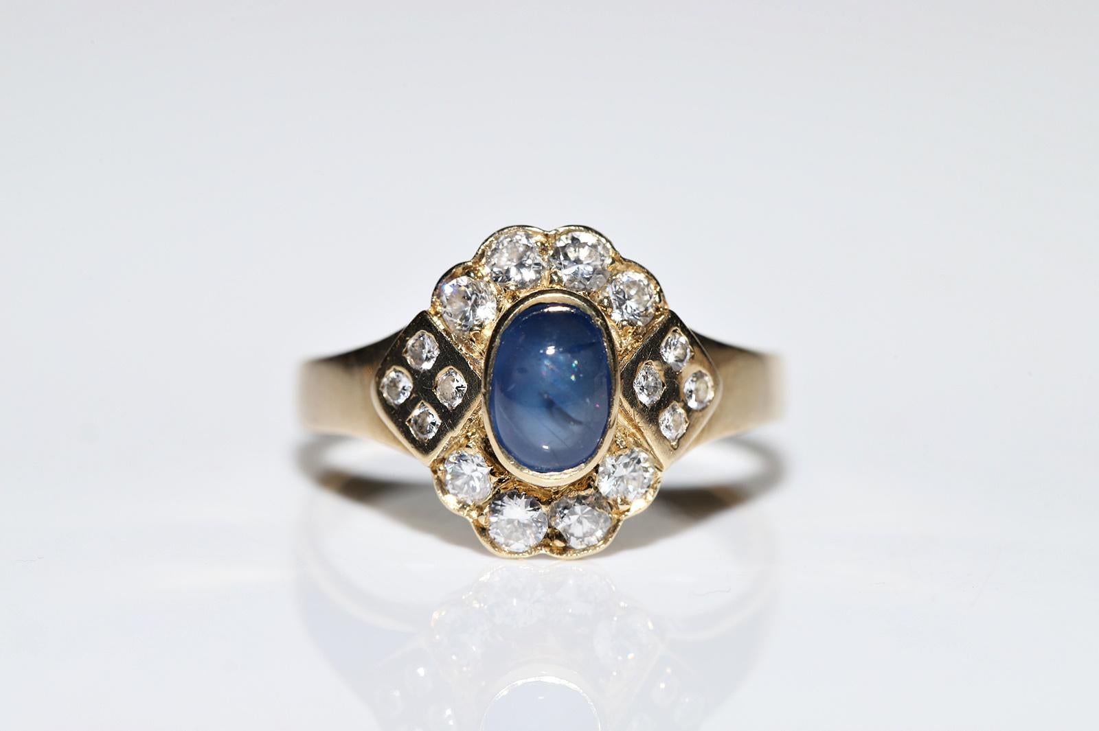Brilliant Cut Vintage Circa 1980s 14k Gold Natural Diamond And Cabochon Sapphire  Ring For Sale