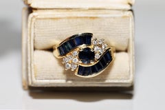 Vintage Circa 1980s 14k Gold Natural Diamond And Caliber Cut Sapphire Ring