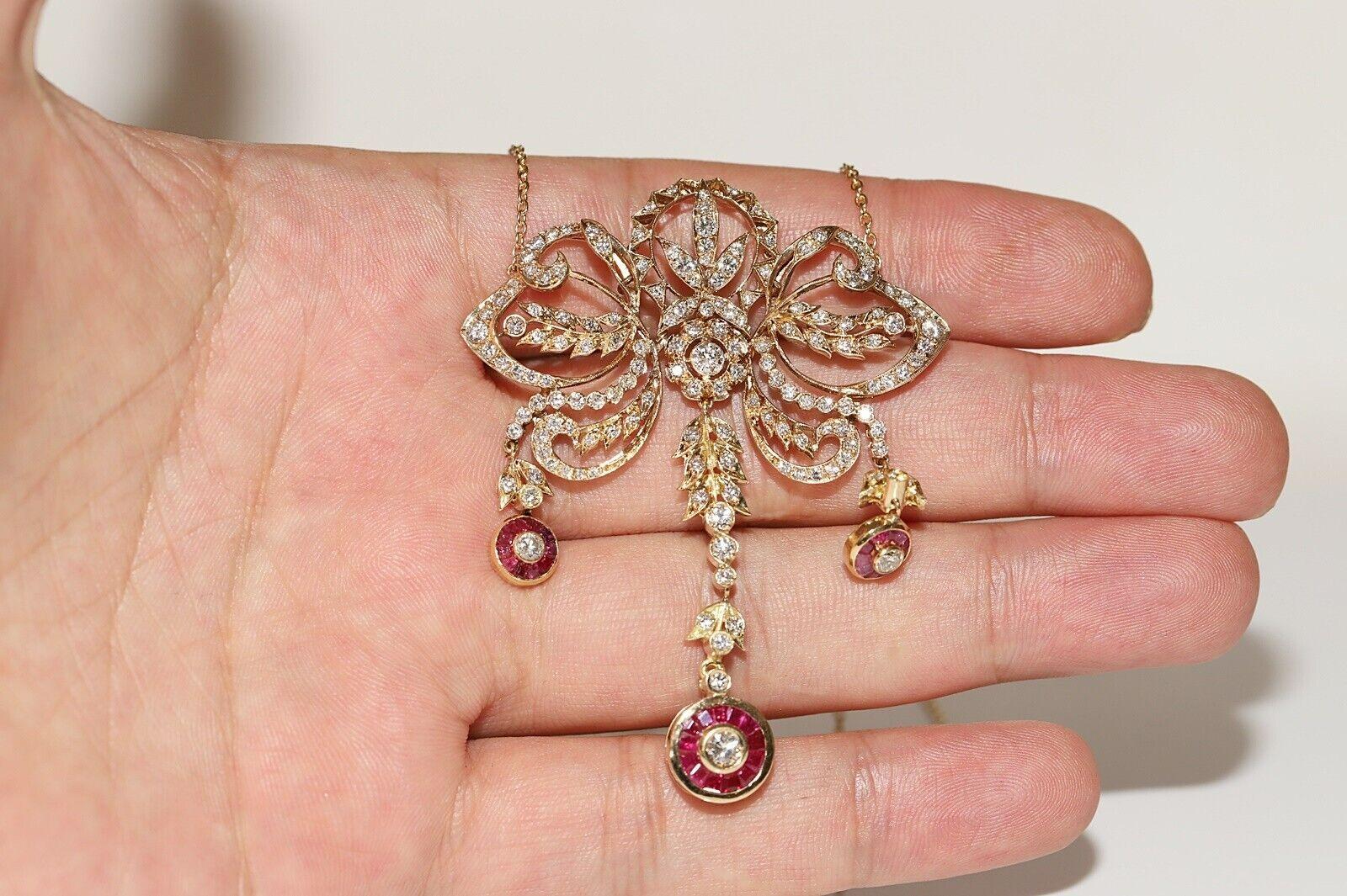 Vintage Circa 1980s 14k Gold Natural Diamond And Caliber Ruby Necklace For Sale 5