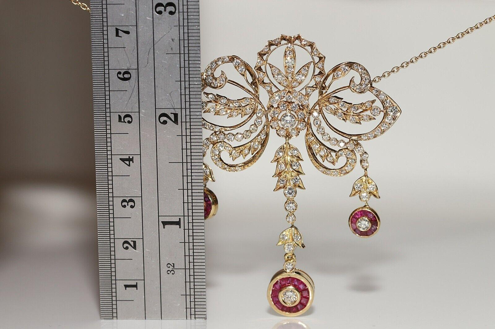 Vintage Circa 1980s 14k Gold Natural Diamond And Caliber Ruby Necklace In Good Condition For Sale In Fatih/İstanbul, 34