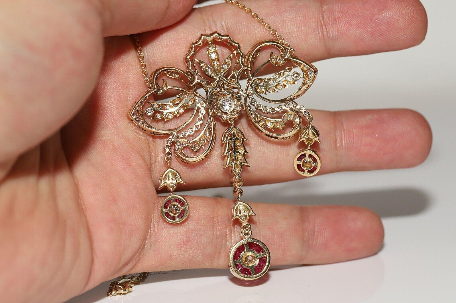 Women's Vintage Circa 1980s 14k Gold Natural Diamond And Caliber Ruby Necklace For Sale