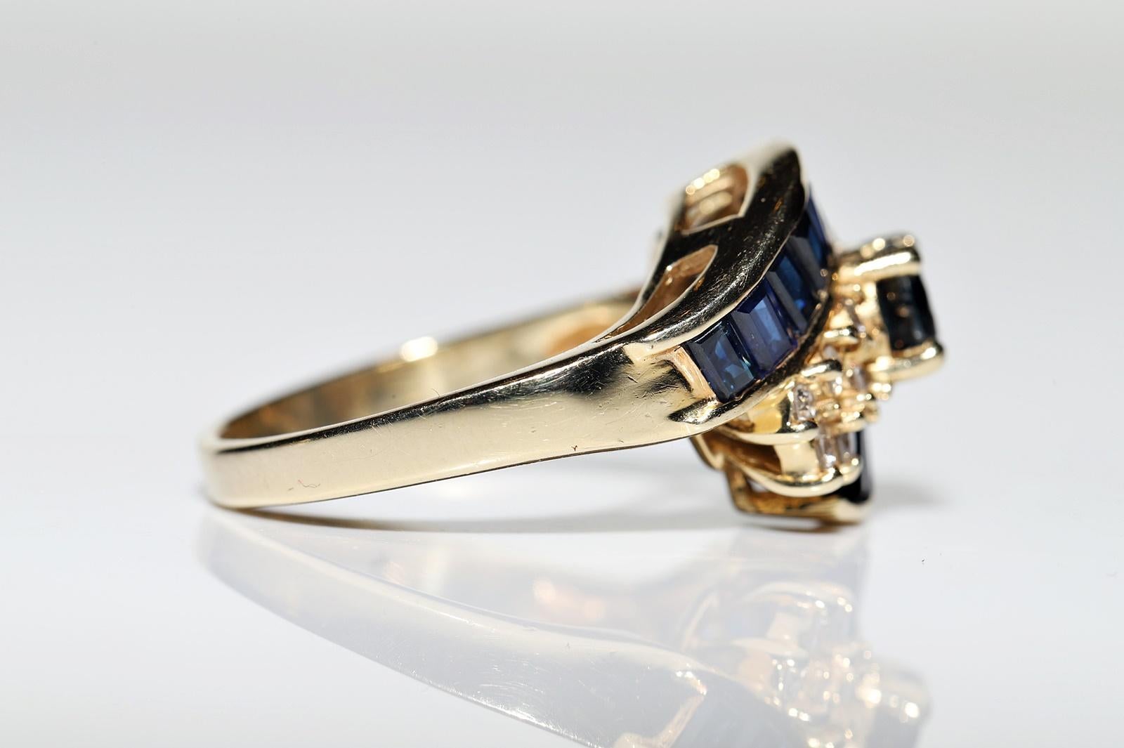 Vintage Circa 1980s 14k Gold Natural Diamond And Caliber Sapphire Decorated Ring In Good Condition For Sale In Fatih/İstanbul, 34