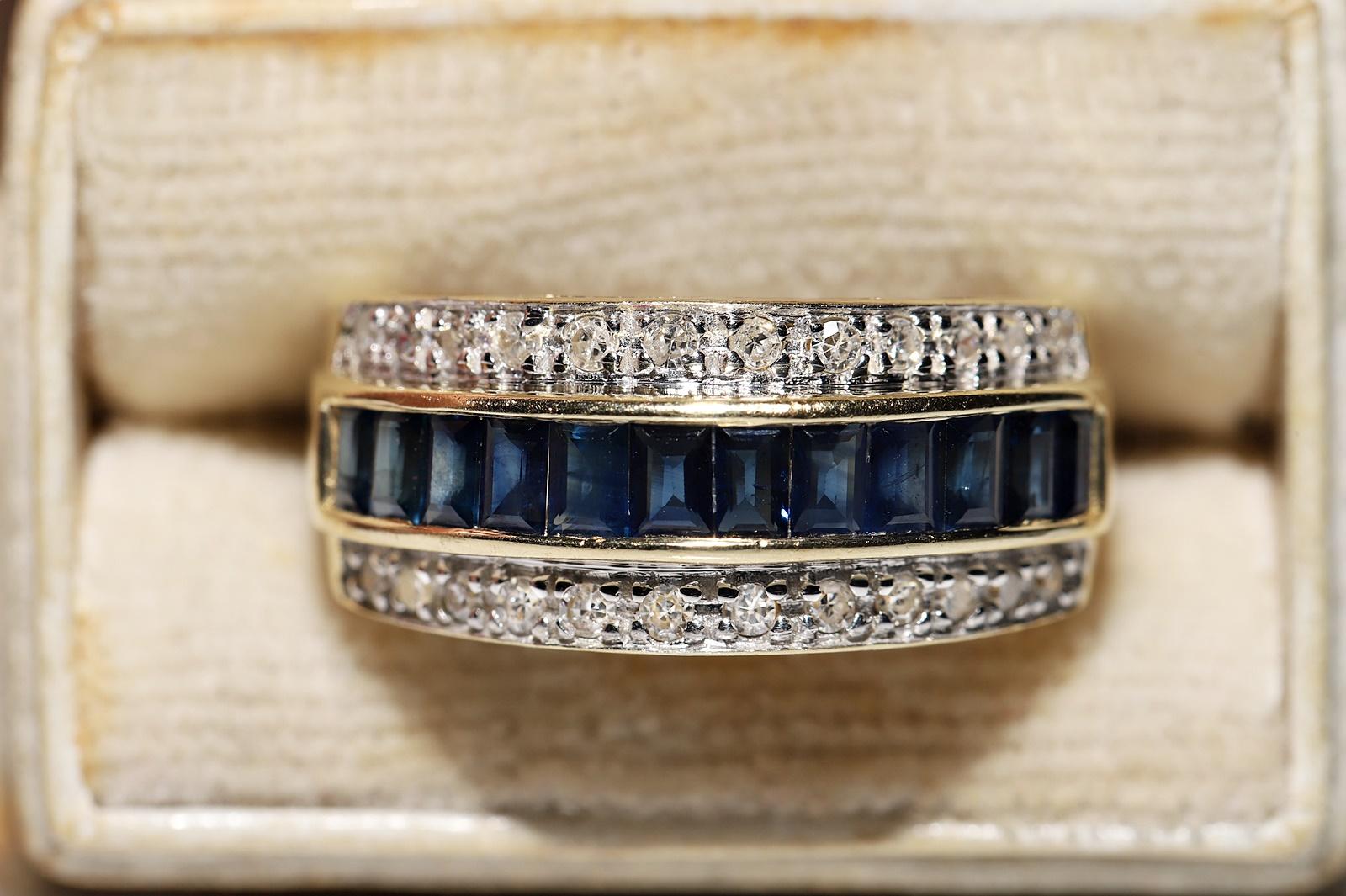 Vintage Circa 1980s 14k Gold Natural Diamond And Caliber Sapphire Decorated Ring In Good Condition For Sale In Fatih/İstanbul, 34