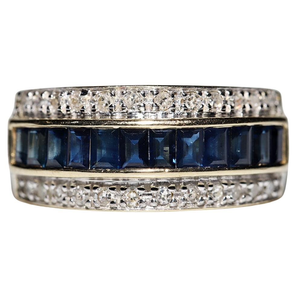 Vintage Circa 1980 Bague en or 14k décorée de diamants naturels et de saphirs de calibre