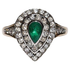 Vintage Circa 1980er Jahre 14k Gold natürlicher Diamant und Smaragd Dekorierter Tropfenring Vintage Circa 1980er Jahre 14k Gold natürlicher Diamant und Smaragd Dekorierter Tropfenring