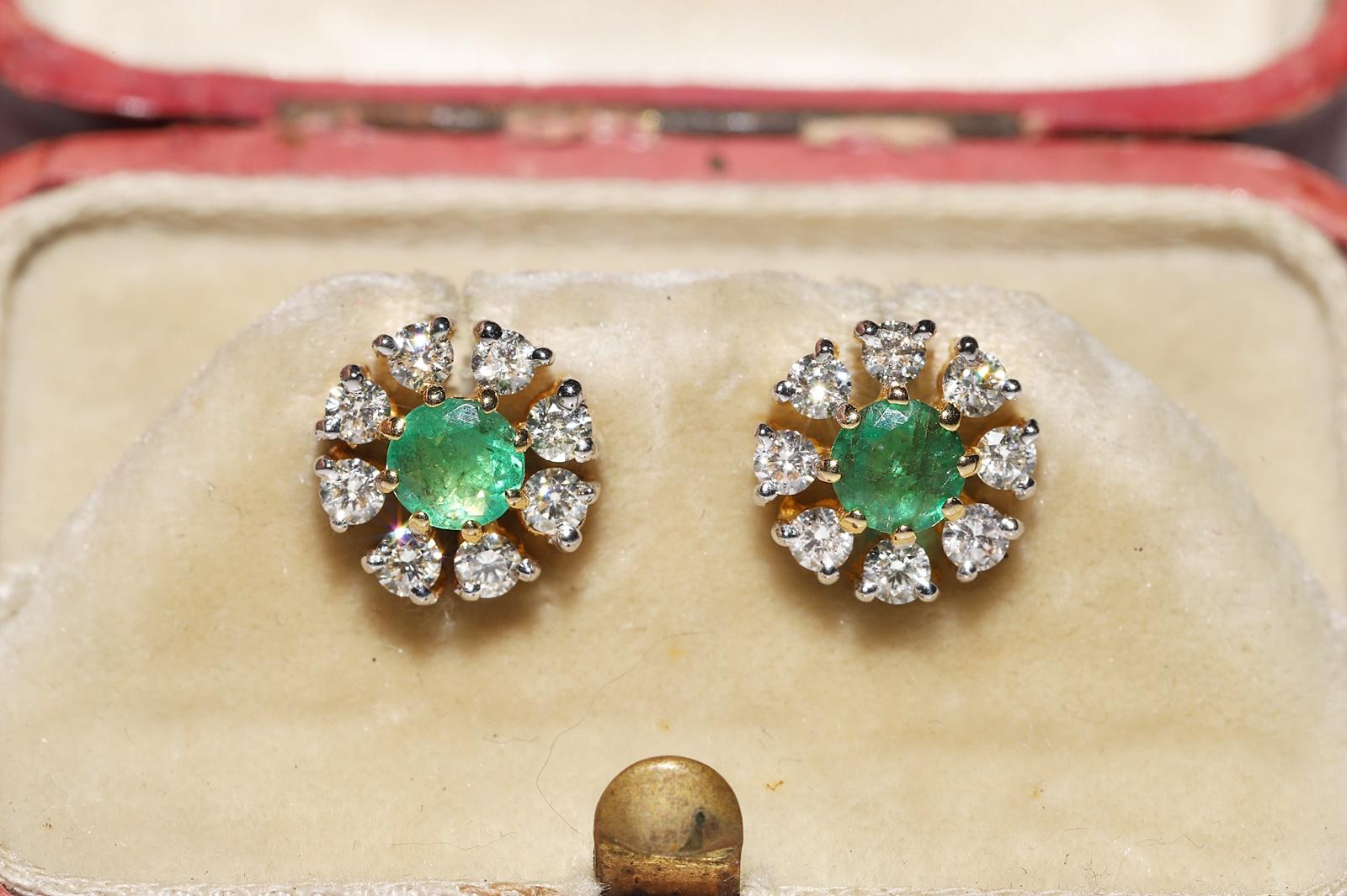 Retro Vintage  Circa 1980s 14k Gold Natural Diamond And Emerald Decorated Earring For Sale