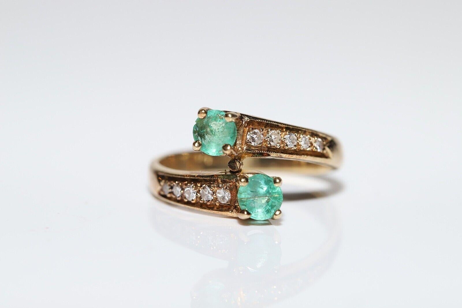 Brilliant Cut Vintage Circa 1980s 14k Gold Natural Diamond And Emerald Decorated Ring For Sale