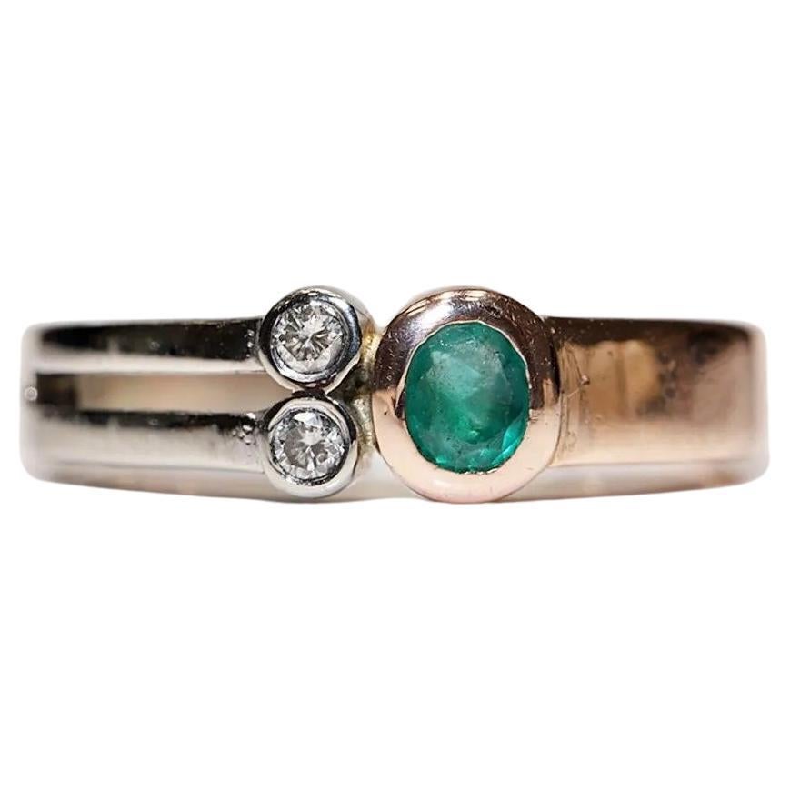 Vintage Circa 1980s 14k Gold Natural Diamond And Emerald Decorated Ring  For Sale