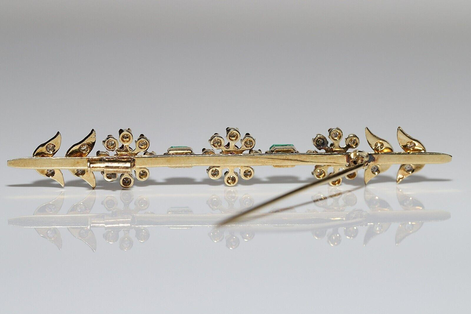 Brilliant Cut Vintage Circa 1980s 14k Gold Natural Diamond And Emerald Ruby Decorated Brooch For Sale