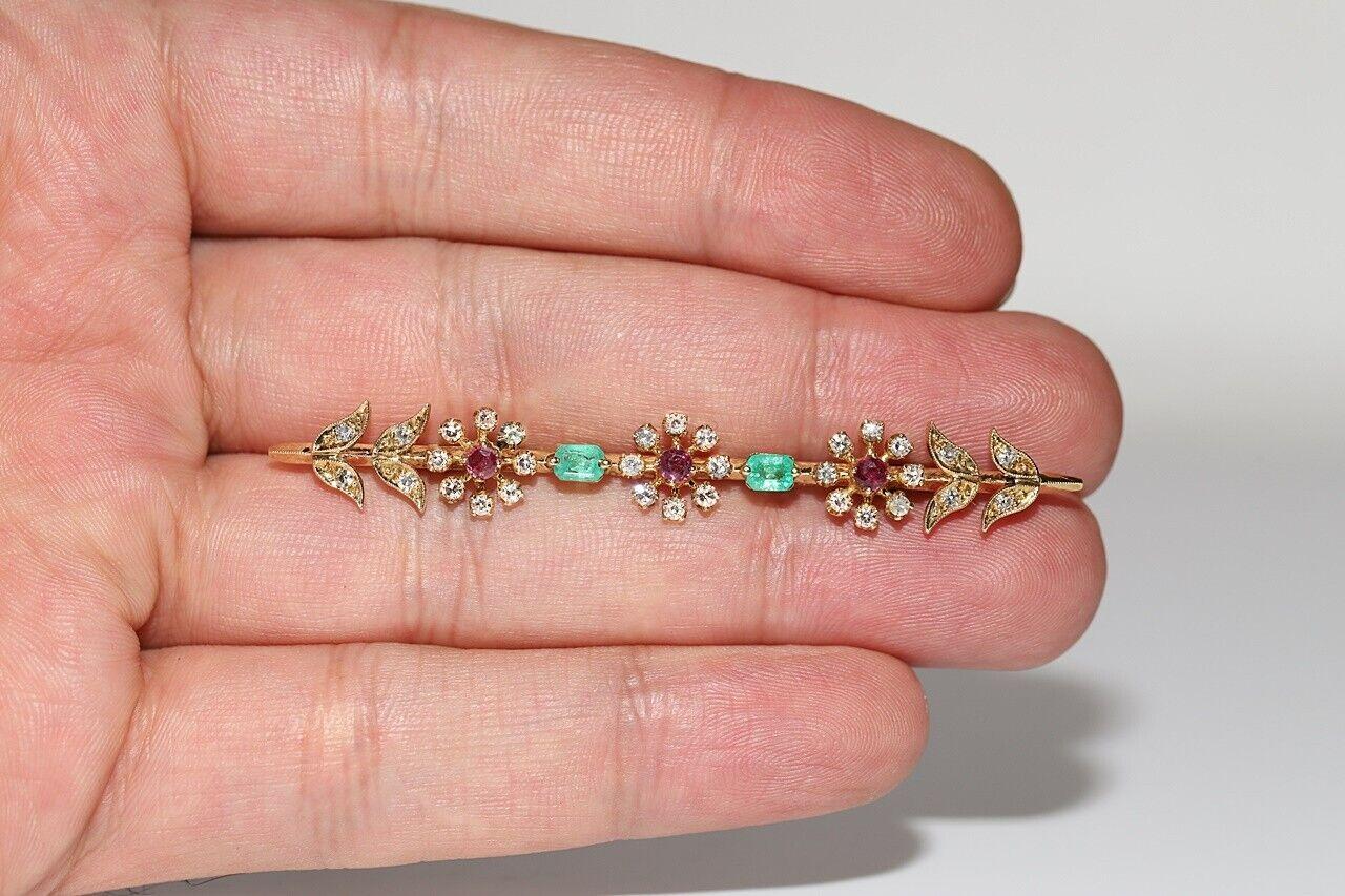 Women's Vintage Circa 1980s 14k Gold Natural Diamond And Emerald Ruby Decorated Brooch For Sale