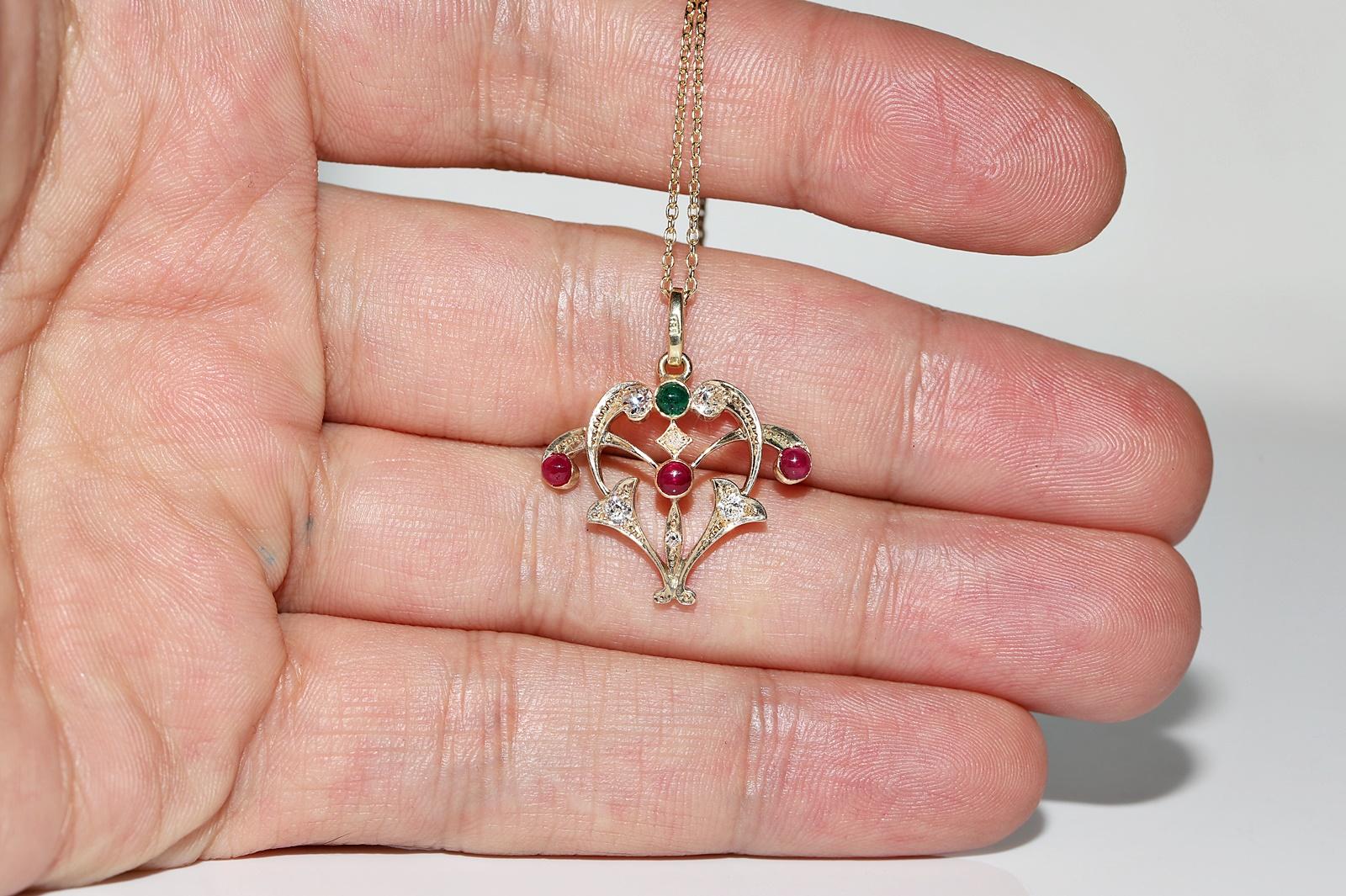 Vintage Circa 1980s 14k Gold Natural Diamond And Emerald Ruby Pendant Necklace For Sale 7