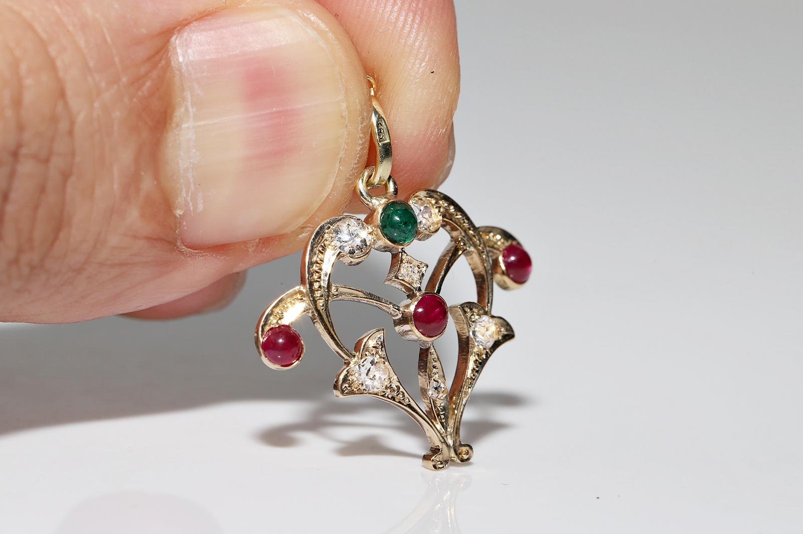 Collier pendentif vintage des années 1980 en or 14 carats avec diamant naturel et émeraude rubis en vente 8