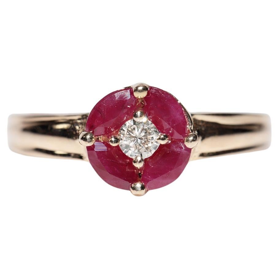 Vintage Circa 1980er Jahre 14k Gold Ring mit natürlichem Diamant und Rubin im Marquise-Schliff