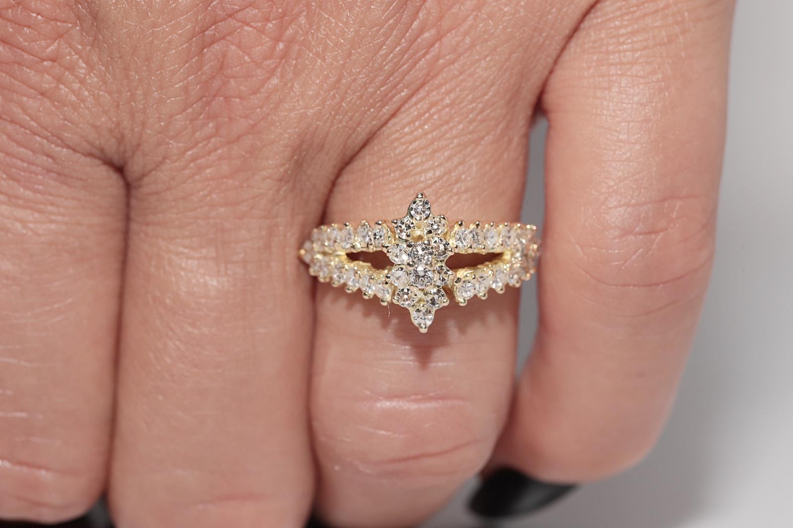 Vintage Circa 1980s 14k Gold Natural Diamond And Navette Ring For Sale 8