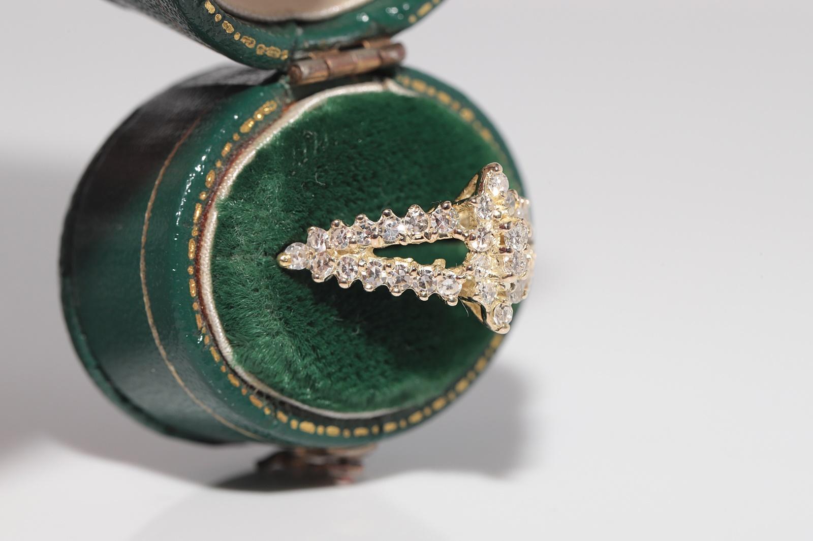 Artisan Vintage Circa 1980s 14k Gold Natural Diamond And Navette Ring For Sale