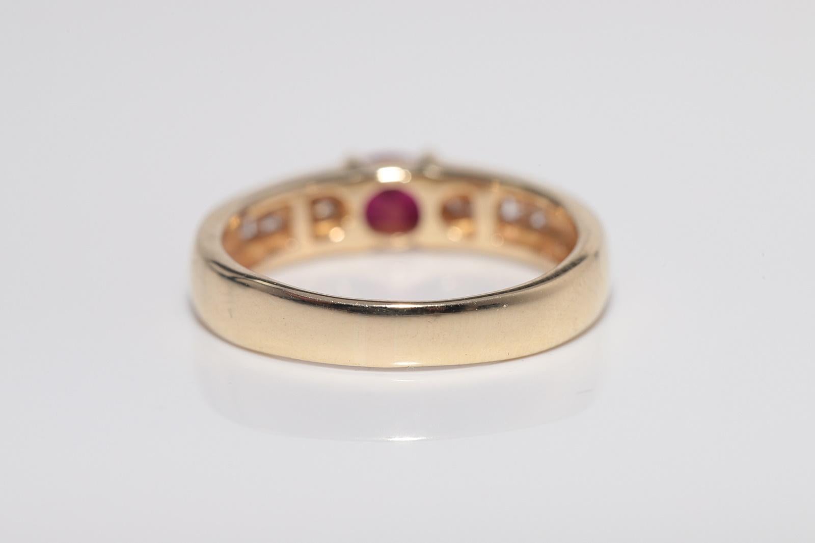 Anello a fascia in oro 14k con diamanti naturali e rubini taglio ovale, vintage, circa anni '80 in vendita 7