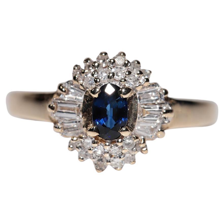 Vintage Circa 1980s 14k Gold Natural Diamond And Oval Cut Sapphire Ring im Angebot