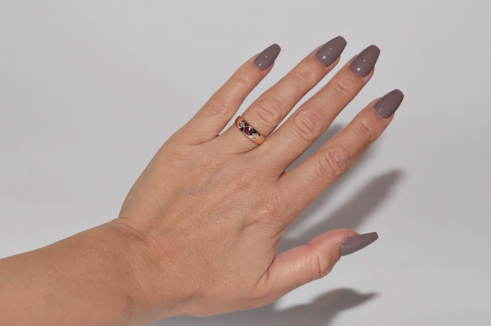 Vintage Circa 1980s 14k Gold Natural Diamond And Ruby Decorated Band Ring For Sale 5