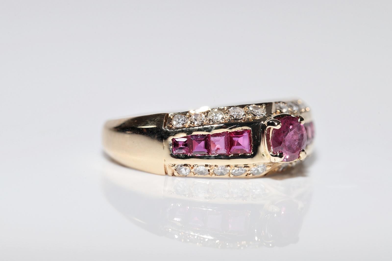 Vintage Circa 1980er Jahre 14k Gold Natürlicher Diamant und Rubin Dekorierter Ring im Zustand „Gut“ im Angebot in Fatih/İstanbul, 34