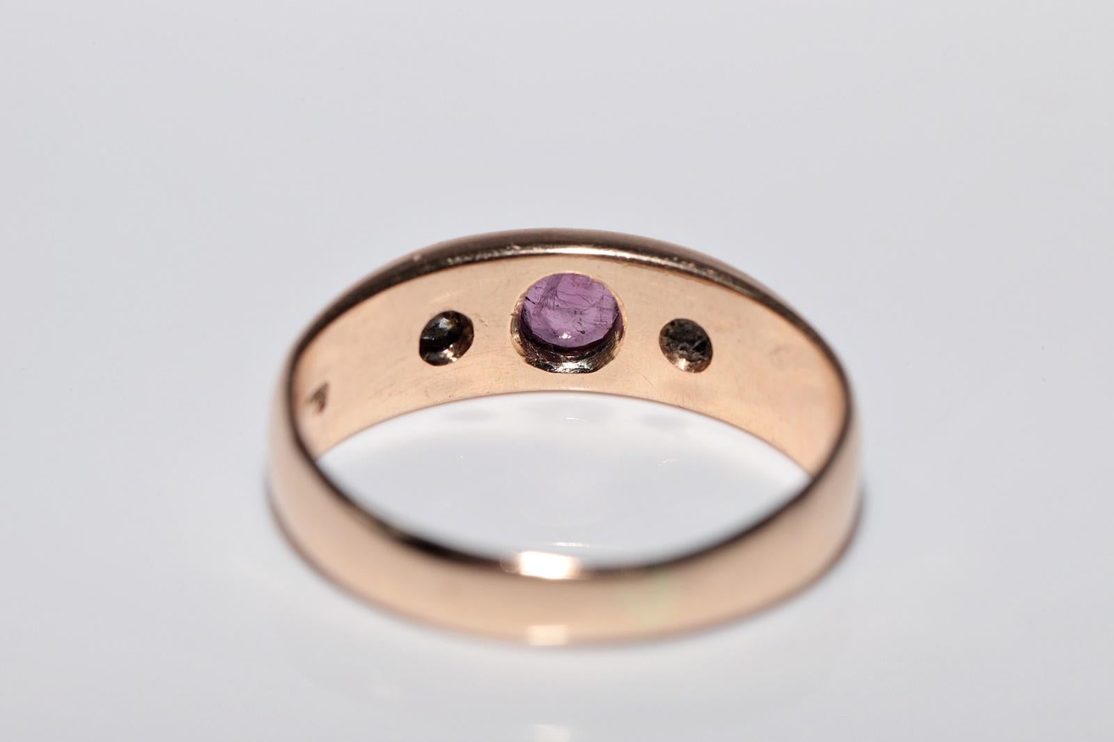Vintage Circa 1980s 14k Gold Natural Diamond And Ruby Decorated Band Ring For Sale 2