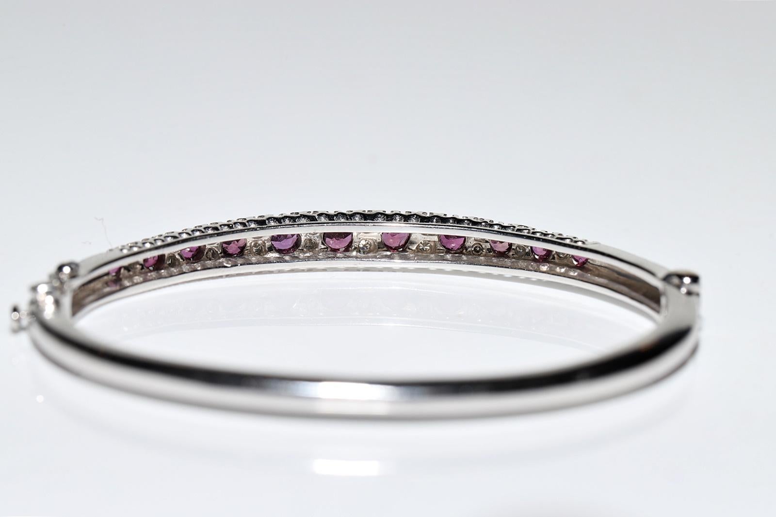 Vintage Circa 1980s 14k Gold Natural Diamond And Ruby Decorated Bangle Bracelet  For Sale 12
