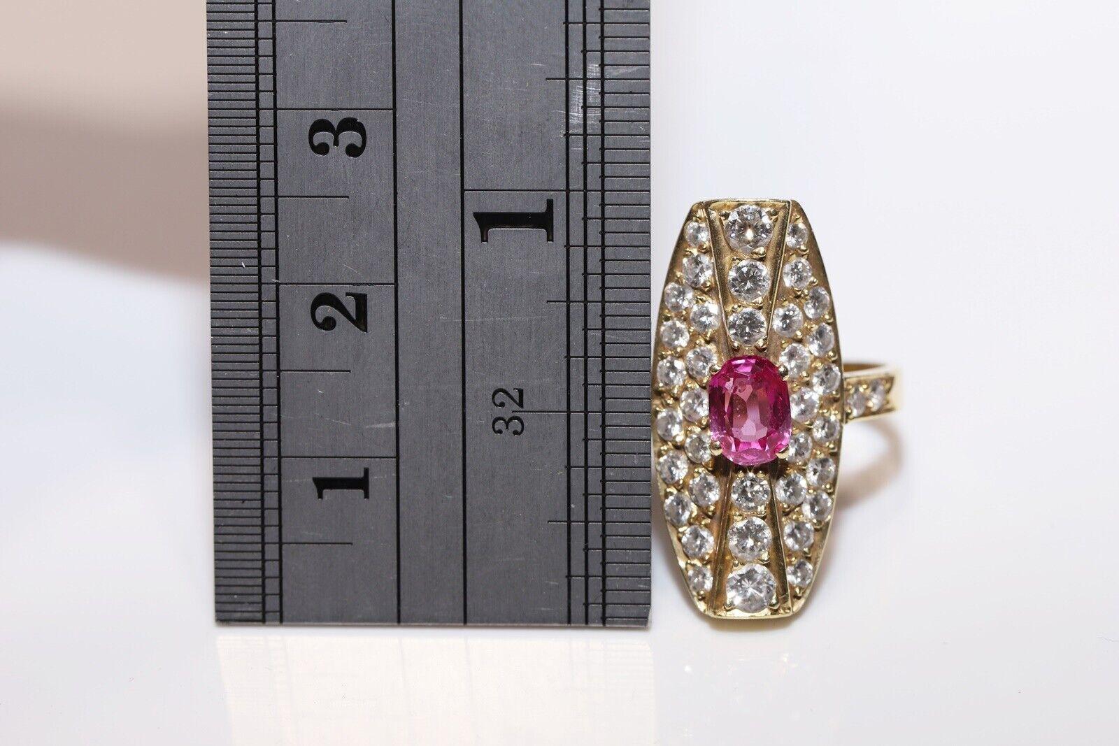 Vintage Circa 1980er Jahre 14k Gold natürlicher Diamant und Rubin Dekorierter Navette Ring im Angebot 6