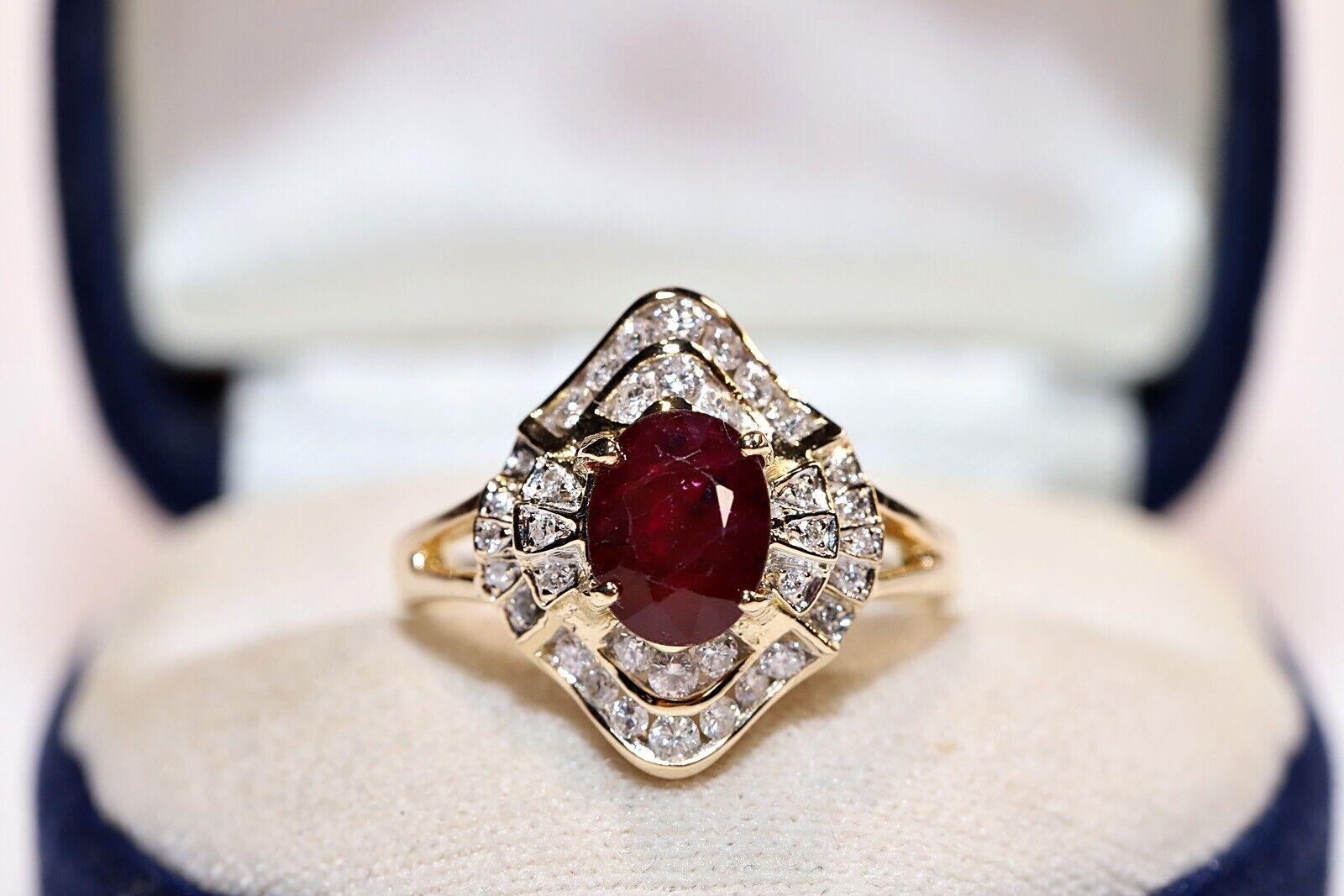 In very good condition.
Total weight is 4.2 grams.
Totally is diamond  0.55 carat...
The diamond is has  G-H color and vs-s1-s2.
Totally is ruby 1 carat.
Ring size is US 7.5 (We offer free resizing)
We can make any size.
Please contact for any