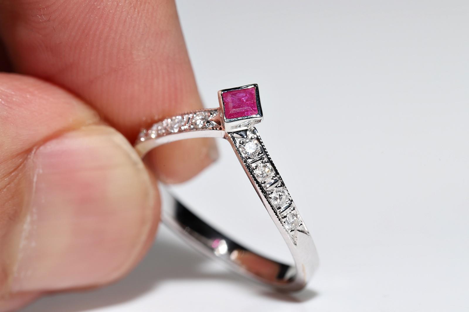 Anello decorato con diamanti naturali e rubini in oro 14k, CIRCA 1980 in vendita 6