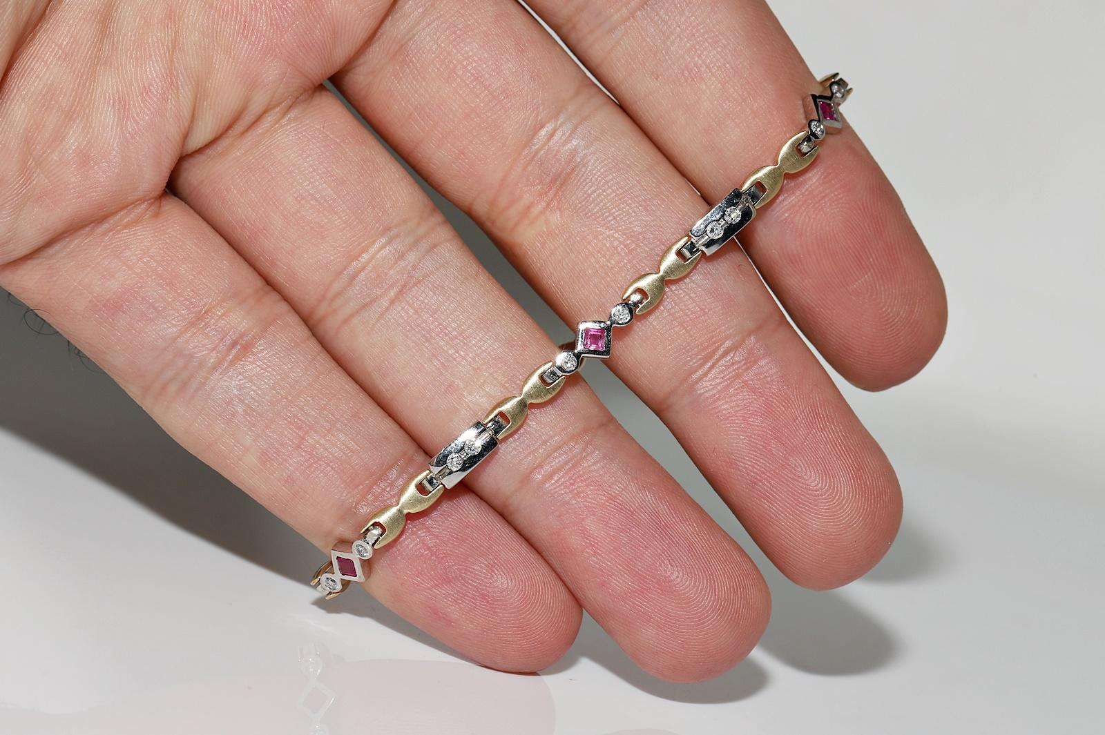 Vintage Circa 1980er Jahre 14k Gold natürlicher Diamant und Rubin verziertes Tennisarmband 3