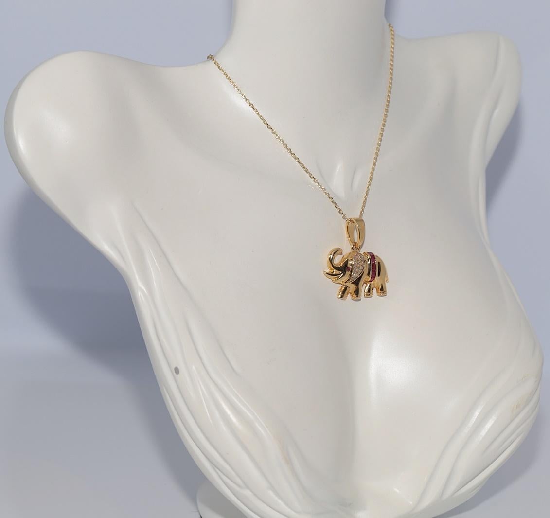 Donna Collana Elefante in oro 14k con diamanti naturali e rubini, vintage, circa anni '80 in vendita