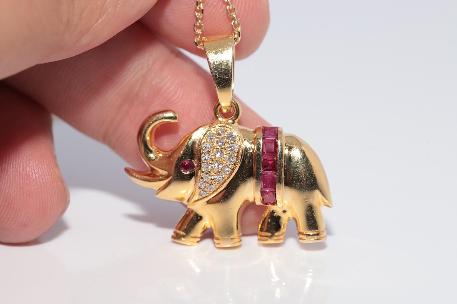 Collana Elefante in oro 14k con diamanti naturali e rubini, vintage, circa anni '80 in vendita 3
