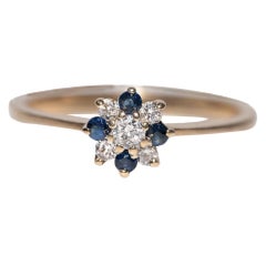 Bague cocktail vintage des années 1980 en or 14 carats avec diamants naturels et saphirs